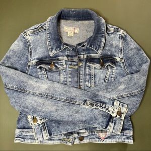 Guess Vintage women’s cropped denim jean jacket acid wash size M super soft